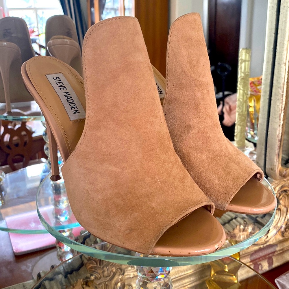 Steve Madden Sinful Tan Suede Mule 7.5M